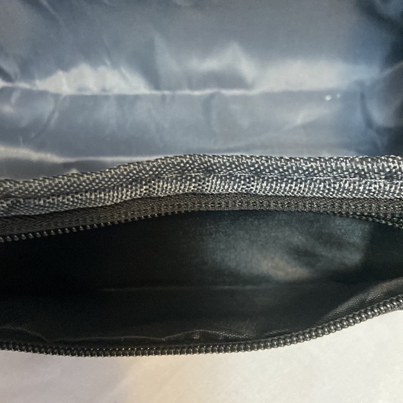 Canvas Black Hanging Mens Toiletry/ Dopp Bag with Carry Handle- NWOT - Picture 7 of 10